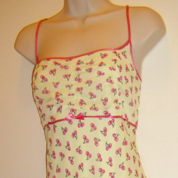Vintage Beautiful spaghetti straps summer fun cherry print sun sexy dress